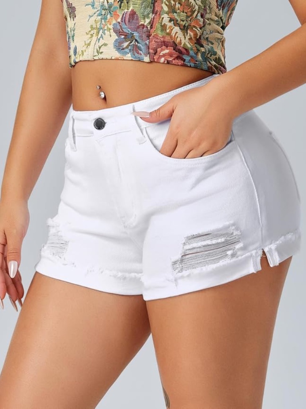 Roswear Women's Ripped Mid Rise Stretchy Denim Jeans Shorts white size Large
